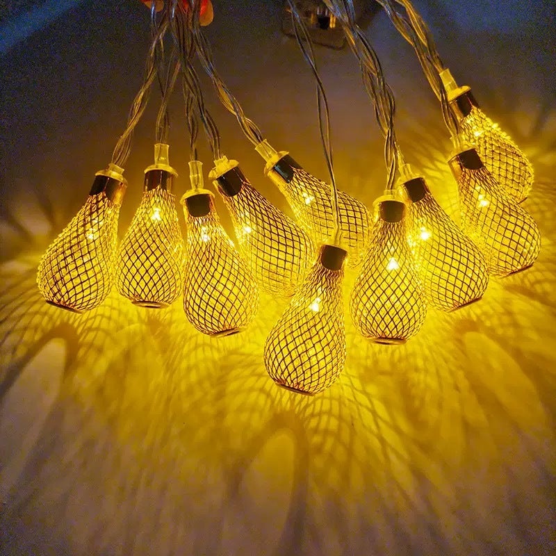 16 LED Golden Metal Rain Drop Copper Ball Shape LED Lights