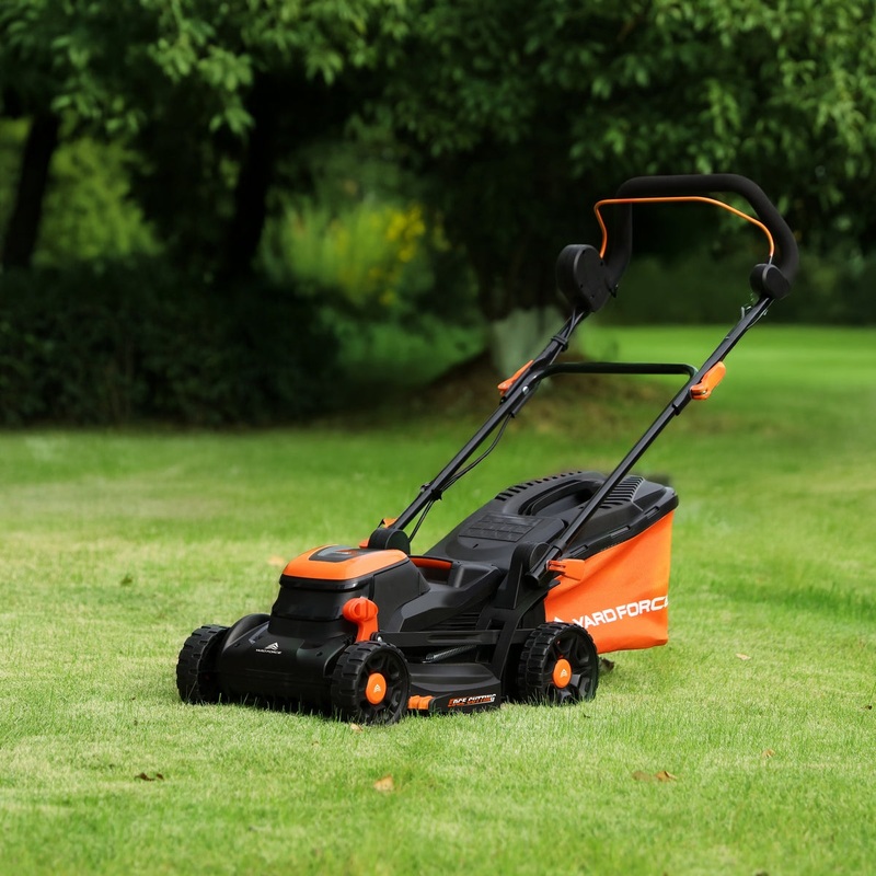 40V Cordless Lawnmower 34cm Cutting Width LM C34B – By Yard Force