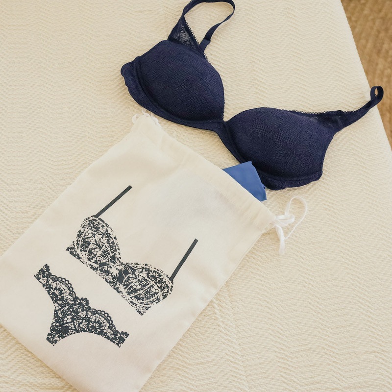 Emily Underwear Travel Bag