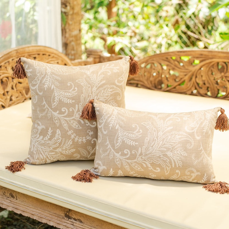 Juana Floral Throw Pillow