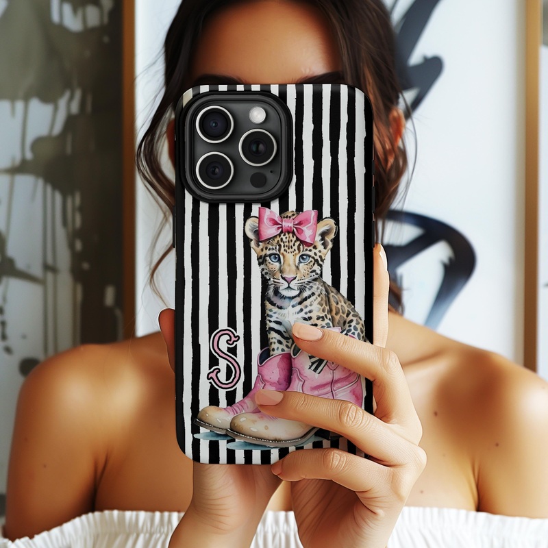 Personalized Leopard Initial Phone Case